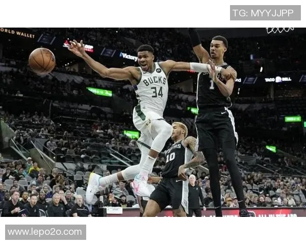 文班亚马首秀惊艳！5盖帽隔扣字母哥引热议